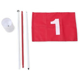 Trou d'entraînement des maîtres avec drapeau - drapeau de golf